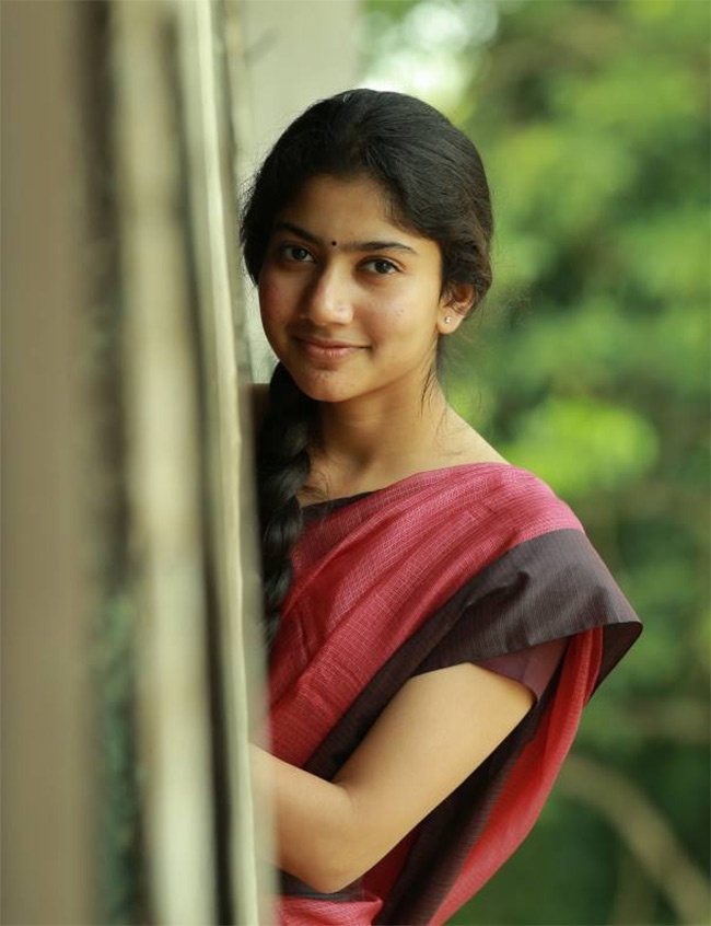 Actress Sai Pallavi Birthday Special Rare And Unseen Photos Gallery